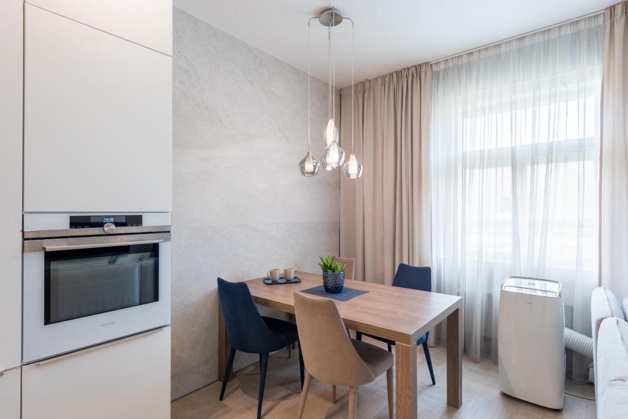 New Luxury Apt With Ac&parking In The Center Of Apartament
