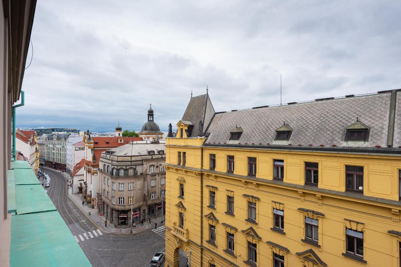 Apartament New Luxury Apt With Ac&parking In The Center Of *