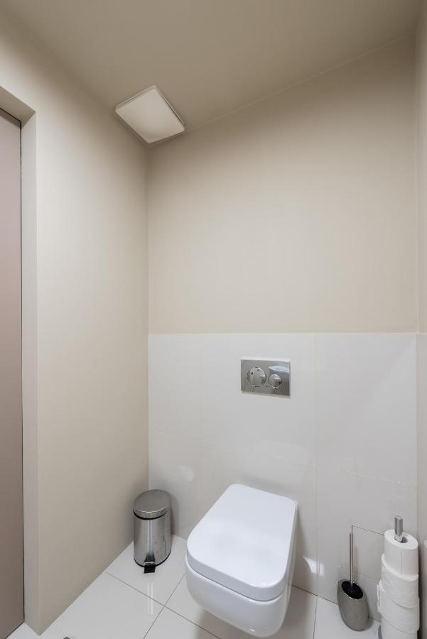 Apartament New Luxury Apt With Ac&parking In The Center Of *