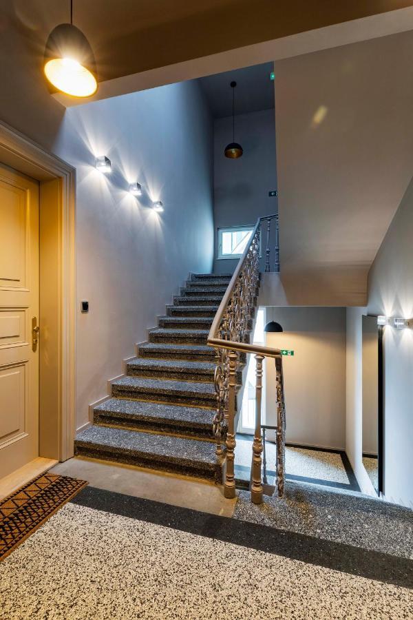 Apartament New Luxury Apt With Ac&parking In The Center Of